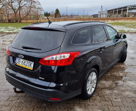 Ford Focus cena 26900 przebieg: 140000, rok produkcji 2013 z Mielec małe 277